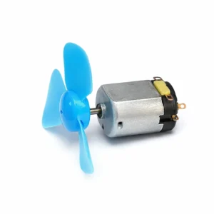 3V-6V Oyuncak DC Motor ve Plastik Pervane